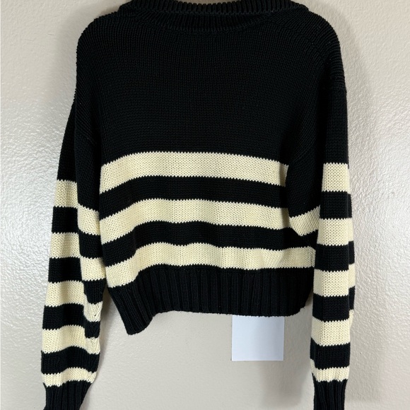 Ciao Lucia Venezia Striped Sweater - Picture 7 of 7